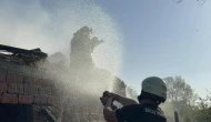 Düzce'de itfaiye eri alevlerin arasına daldı: O anlar kamerada