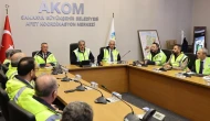 Başkan alemdar, akom'dan açıkladı: "i̇lk bilgilere göre olumsuzluk yok, tüm birimlerimizle sahadayız"