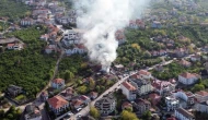 Karasu'da korkutan yangın: Tek katlı ev kullanılamaz hale geldi