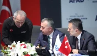 Kocaeli Valisi Aktaş: Panikleyen 23 Kişi Yüksekten Atlayarak Yaralandı