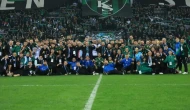 Kocaeli ayakta: Kocaelispor 16 yıllık Süper Lig özlemine son verdi
