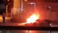 Bariyerlere çarptı, otomobili alev aldı: Gebze'de sıkışan sürücüyü itfaiye böyle kurtardı