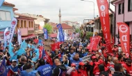 Eskişehir'de 1 Mayıs coşkusu: Kortejler eşliğinde kutlamalar