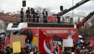 Chp Genel Başkanı Özel: "Ekrem başkanı içeride tutmanın bedeli 2.2 trilyon"