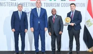Antalya "2025 yılı d8 turizm şehri" ödülünü Kahire’deki bakanlar toplantısında aldı
