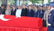 Adıyaman'da trafik kazasında hayatını kaybeden Uzman Çavuş son yolculuğuna uğurlandı