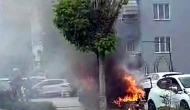 Bursa'da otomobil alev aldı: Sürücü zamanında terk etti