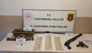 Kastamonu'da uyuşturucu operasyonu: 1 gözaltı, sahte dolarla silah ele geçirildi