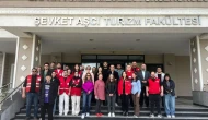 OMÜ ve Kızılay'dan anlamlı iş birliği: 'Sensiz Olmaz' sloganıyla kan bağışı etkinliği dikkat çekiyor