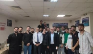 "Bitlis'te 'Yaşayan İnsan Hazinesi' Cumali Birol: Öğrencilerle bastonun tarihini ve Van Gölü'nün sırlarını paylaştı