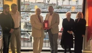 Kuşadası Ticaret Odası'nda duygusal veda: 10 yılı aşkın süre görev yapan Meclis Üyelerine plaket takdim edildi