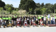 Minikler, trafik kurallarını uzmanlarından öğrendi: Çanakkale Valisi öğrencilerle bir araya geldi