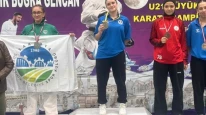 Körfezli karateciler Bursa'dan 3 madalya getirdi