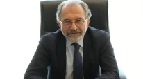 Prof Akbaş Kocaeli Medikal Parkta 2000 ameliyat