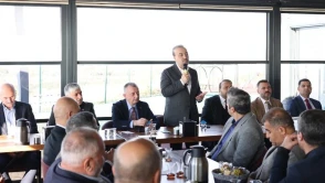 AK Parti Kocaeli il başkanı istişare kurulunu ziyaret etti