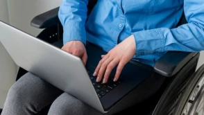 Kocaeli engelli erişimi için dijital panel entegre etti