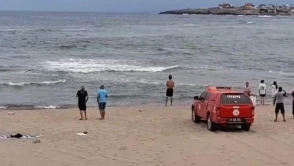 Kandıra’da denizde boğulma tehlikesi geçiren 2 genç kurtarıldı