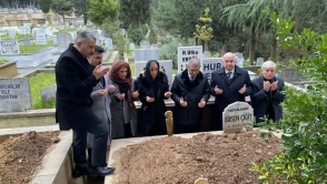 İsmet Çiğit Kocaeli'de kabri başında anıldı
