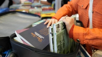 Kocaeli Kitap Fuarı valiz sesleri yankılanıyor