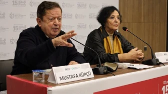 Kitap fuarında İzmit'in tarihi konuşuldu