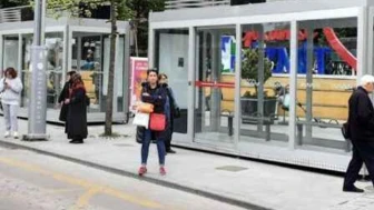 Cumhuriyet Parkı Durağı taşındı