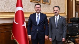 Bülent Sarı Vali Aktaş’ı ziyaret etti