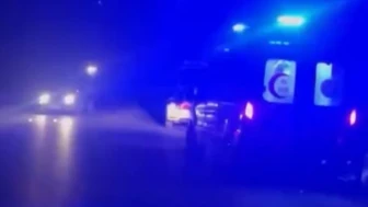 İlimtepe’de otomobil yoldan çıktı