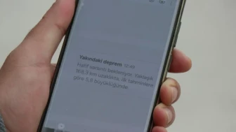 Gazeteci Recai Yüksel, deprem uyarısıyla hayat kurtardı: O anları kaydetti