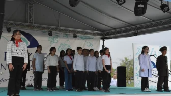 Düzce Üniversitesi'nde 23 Nisan Coşkusu: Çocuklar bayramda üniversitedeydi