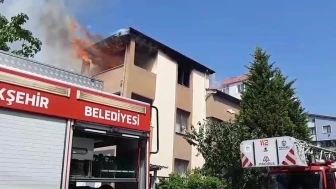 Çatıyı onarmak isterken evi yandı: Kocaeli'de bir kişi yaralandı