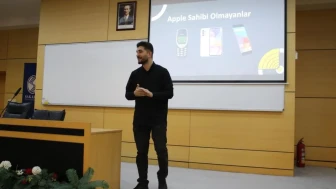 SAÜ'deki söyleşide ezber bozuldu: Hakkı Can'dan içerik pazarlamasında başarı getiren stratejiler