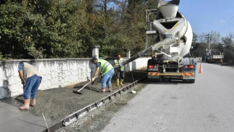 Düzce'de ulaşım seferberliği: 3 ayda 3,71 kilometre yeni yol açıldı