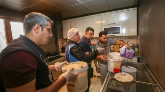 Van'da kafe denetimleri! Zabıta ekipleri gıda mühendisleri eşliğinde hijyen kontrolü yaptı