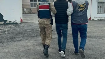 Ardahan'da jandarmadan hırsızlık darbesi: 3 şüpheli yakalandı, 1'i tutuklandı