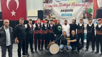 Ağrı Cumhuriyet Anadolu Lisesi, Halk Oyunları Türkiye şampiyonu! 89 puanla zirveye yerleşti