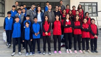 Van'daki Fevzi Geyik Ortaokulu, 11 branşta il birincisi! Hangi dallarda Türkiye finallerine katılacak?