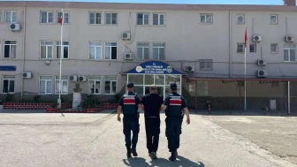 Aydın'da 3 yıldır aranan suç makinesi bağ evinde yakalandı