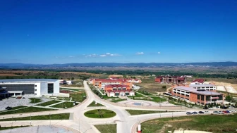 Kastamonu Üniversitesi'nde mikroplastik tehlikesine karşı dev proje: Hayvansal ilaçlar incelenecek