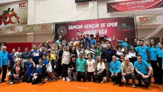 İşitme Engelli Öğrenciler Masa Tenisinde Derece Kazandı