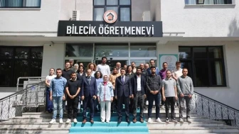 Bilecik'te kamu personeline yapay zeka eğitimi! Dijital dönüşümde yeni bir adım mı?