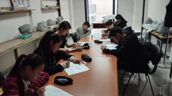 Karacasu'da LGS hazırlığına tam destek: Etüt programları öğrencilerle dolu