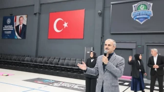 Çayırova Belediyesi pilates kursiyerleri voleybol maçı
