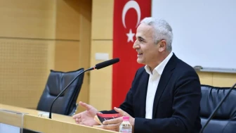 Sakarya Üniversitesi'nde Kültür ve Medeniyet Atölyeleri başladı: Yunus Emre ve Yusuf Has Hacib'in izleri tanıtıldı