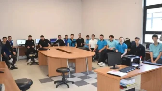 Karamürsel'deki 500 öğrenci geleceğin meslekleriyle buluştu