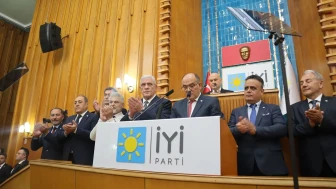İYİ Parti'de tarihi an: Zafer Partisi'nin 9 il başkanı saflarına katıldı