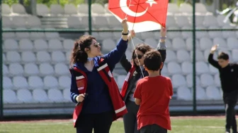 Gençler, çocuklar ve özel bireyler uçurtma şenliğinde buluştu: Kastamonu'da coşku dolu anlar yaşandı