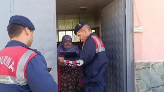 Bilecik jandarması telefon dolandırıcılarına karşı kapı kapı uyarıyor!
