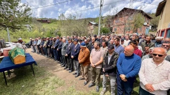 Şehit babası Mehmet Açıkgöz, son yolculuğuna uğurlandı