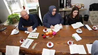 Kocaeli'de Okuyan Şehir Kulübü yüzlerce kitapseveri buluşturuyor