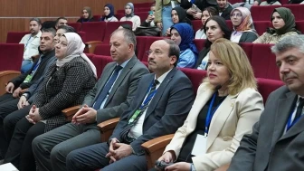 Erzurum'da Moleküler Biyoloji ve Genetik Öğrenci Kongresi başladı: Çözüm yolları masaya yatırılıyor